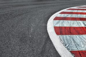 Stage de pilotage : comment rouler sur un circuit ?