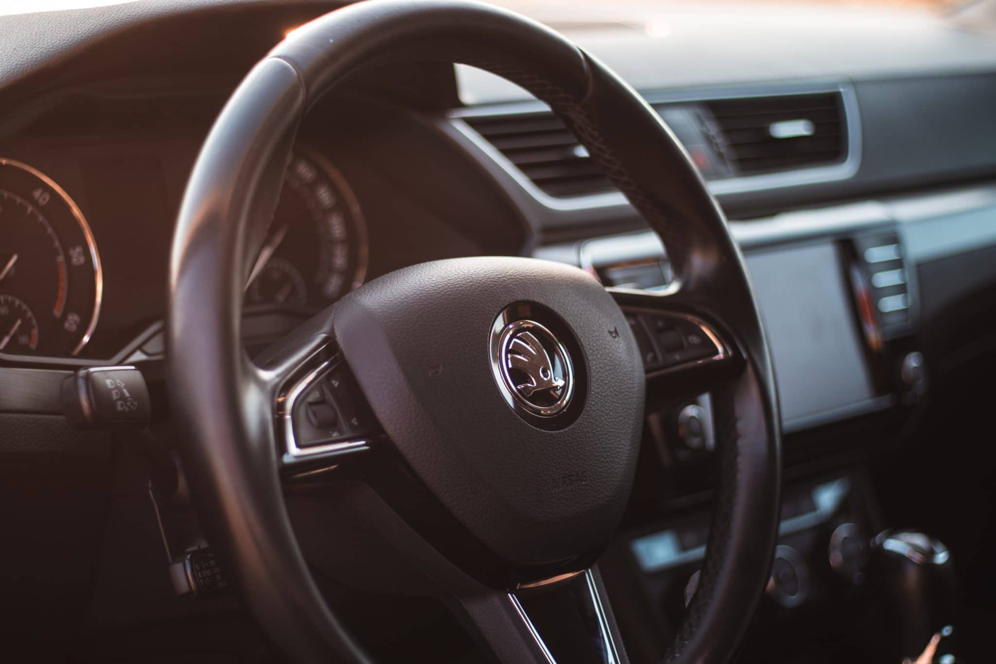 SUV électrique : pourquoi acheter ce modèle de voiture ?