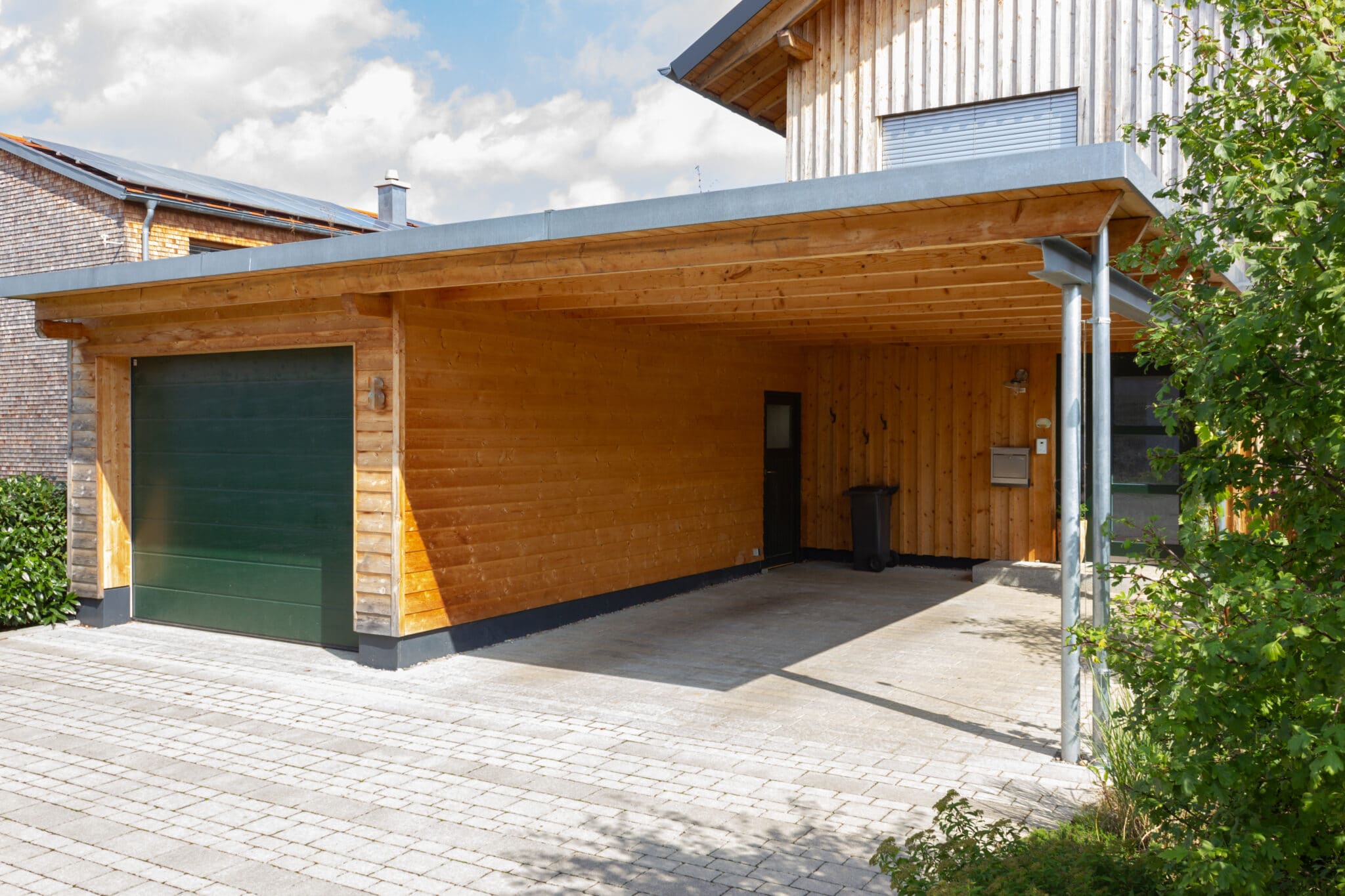 Aménagement d'un carport : quelles sont les autorisations nécessaires ?