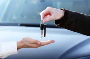 Vendre sa voiture en toute sérénité : Le rôle du certificat de non-gage